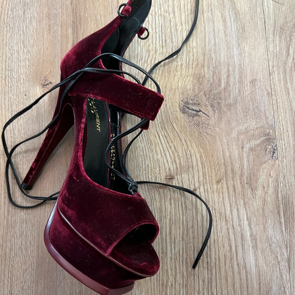 Saint Laurent Burgundy and Black Velvet Footwear heels New